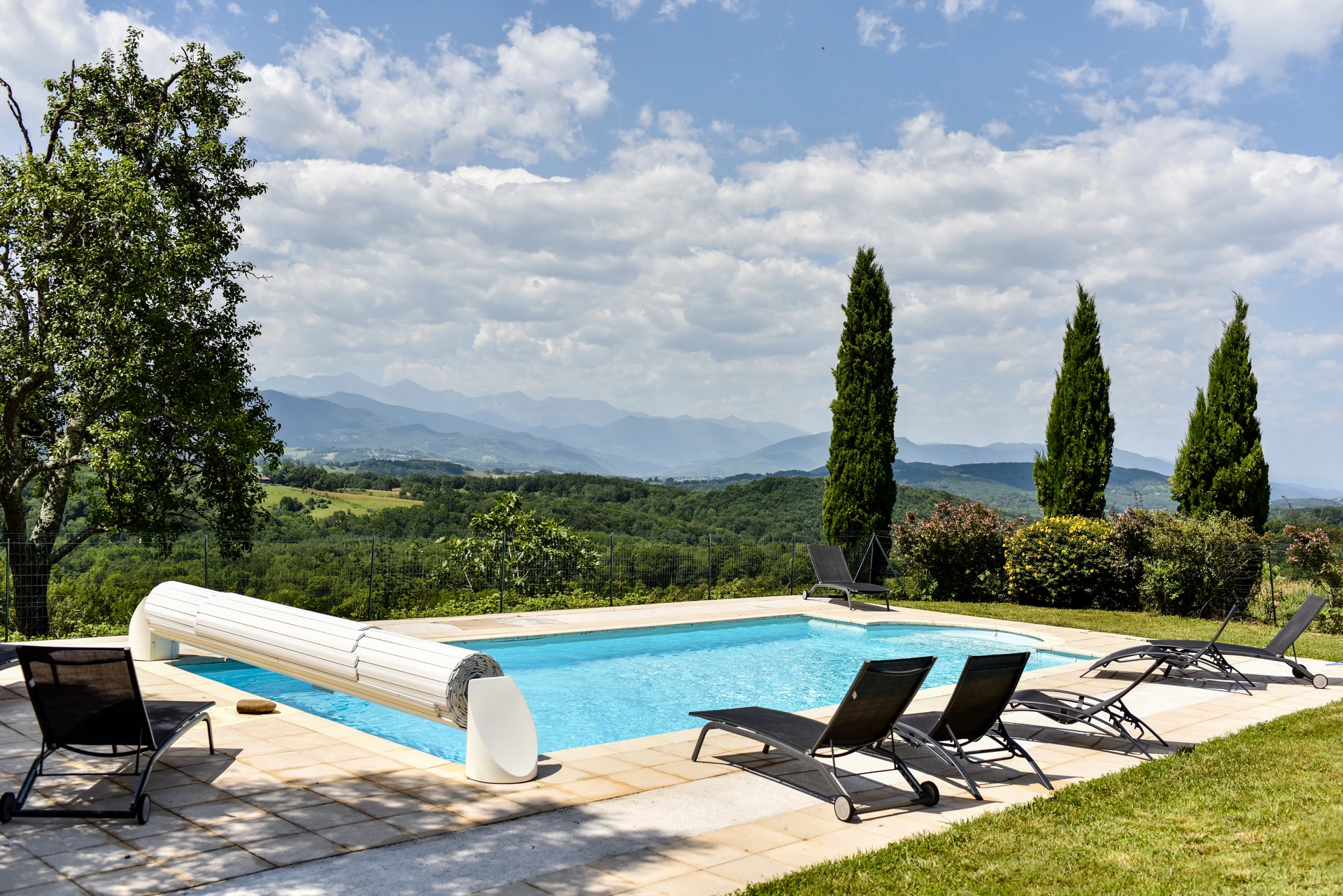 Gîte avec piscine Pyrénées ariégeoises 0